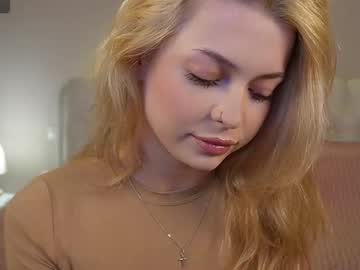 kelly peachpiee